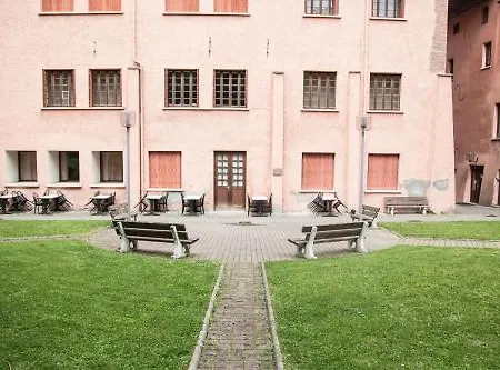 Hotel Ulvf La Citadelle De Conflans