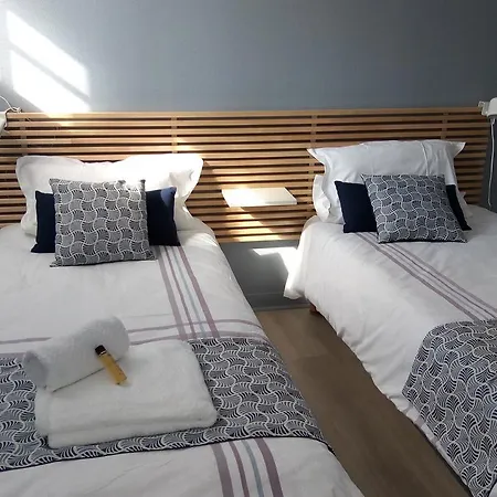 Hotel Ulvf La Citadelle De Conflans 3*